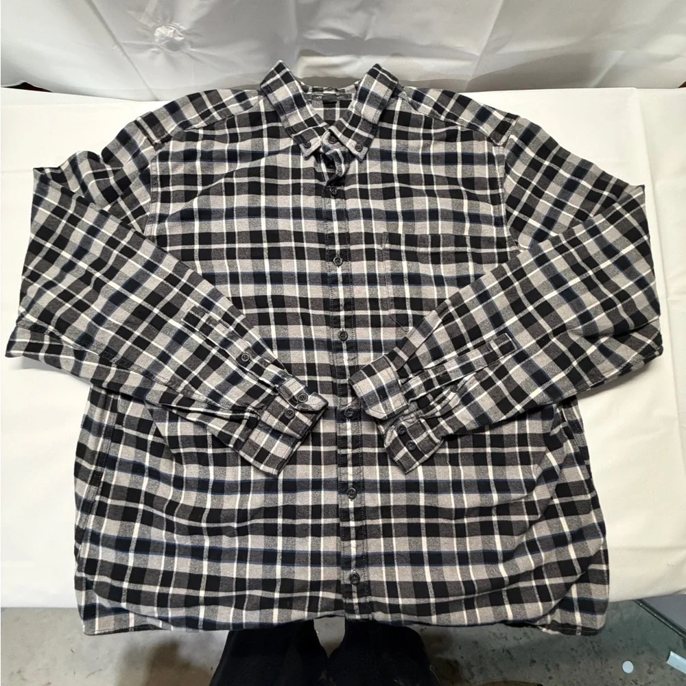 Eddie Bauer Black, Gray & Blue‎ Plaid Flannel Button-Down Shirt